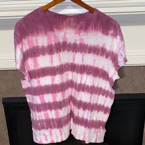 GAP Purple, Pink, and White Tie-Dye Tee. Size XXL.